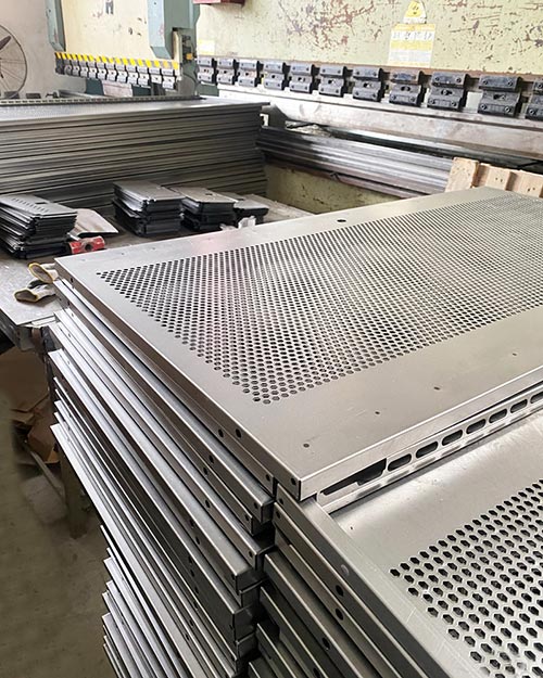 Sheet Metal Parts with Assembly